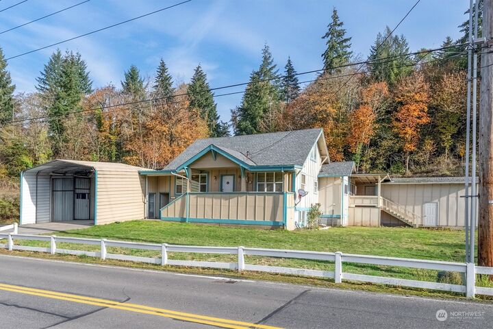 Property Photo:  6310  Old Pacific Highway  WA 98625 