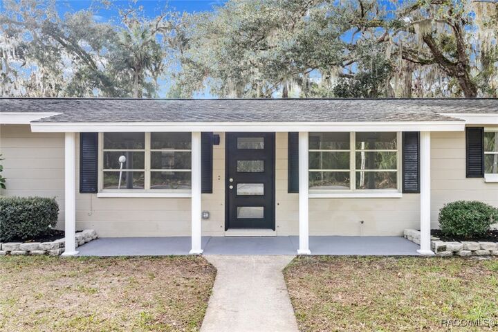 Property Photo:  1920 NW 16th Court  FL 34428 