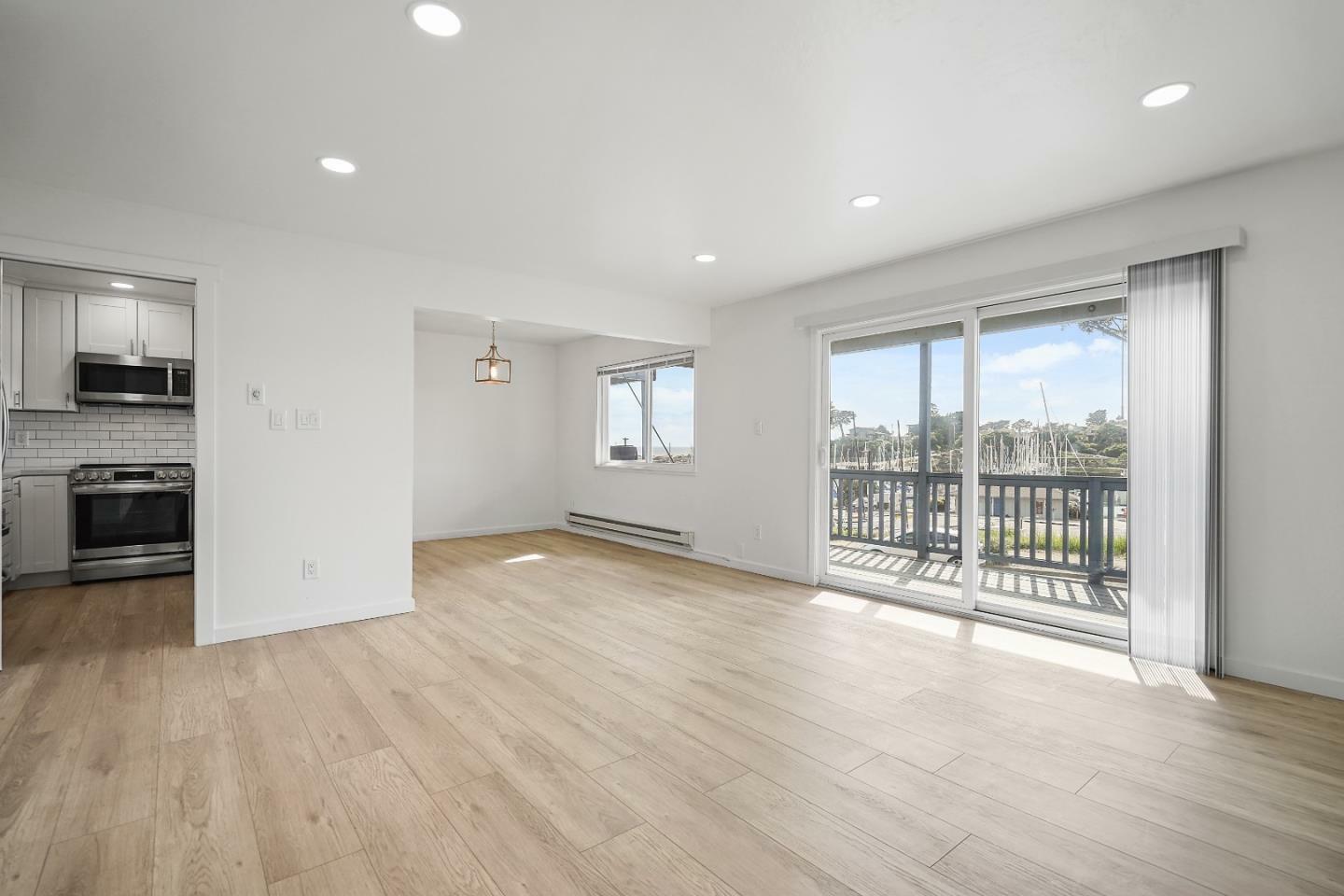 Property Photo:  260 Lake Avenue 1  CA 95062 