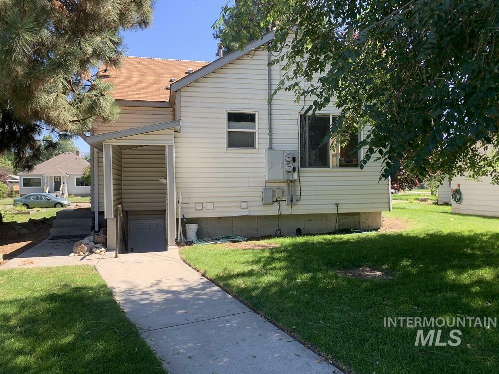 Property Photo:  1419 S Colorado Ave  ID 83706 