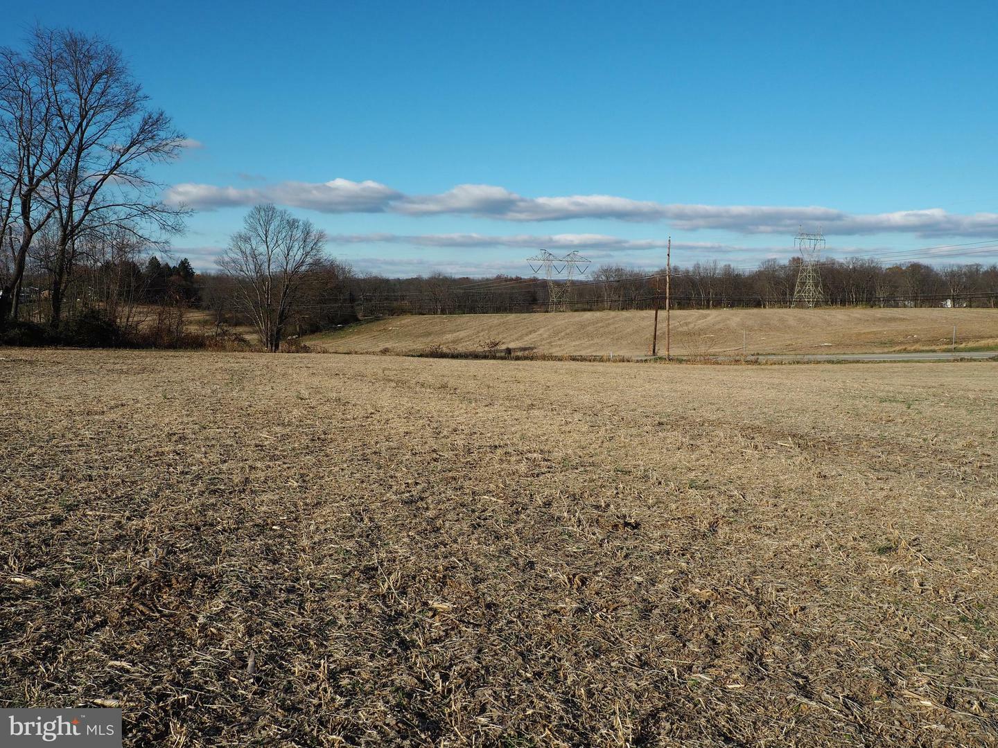 Property Photo:  1289 W Trindle Road  PA 17015 