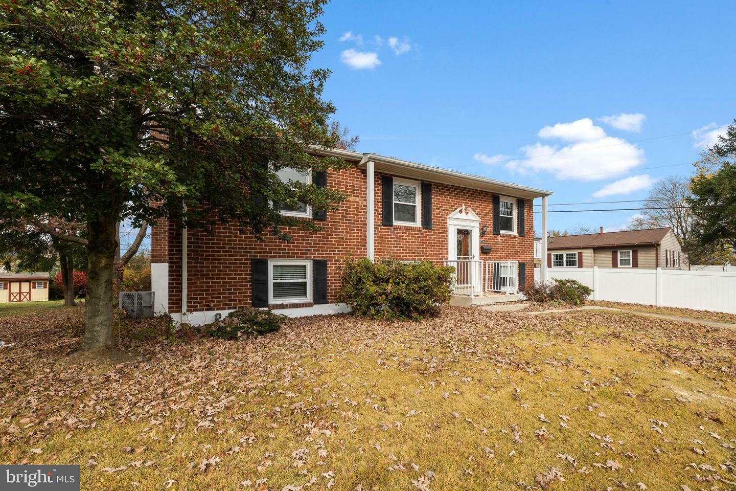 Property Photo:  102 Rockrimmon Road  MD 21136 