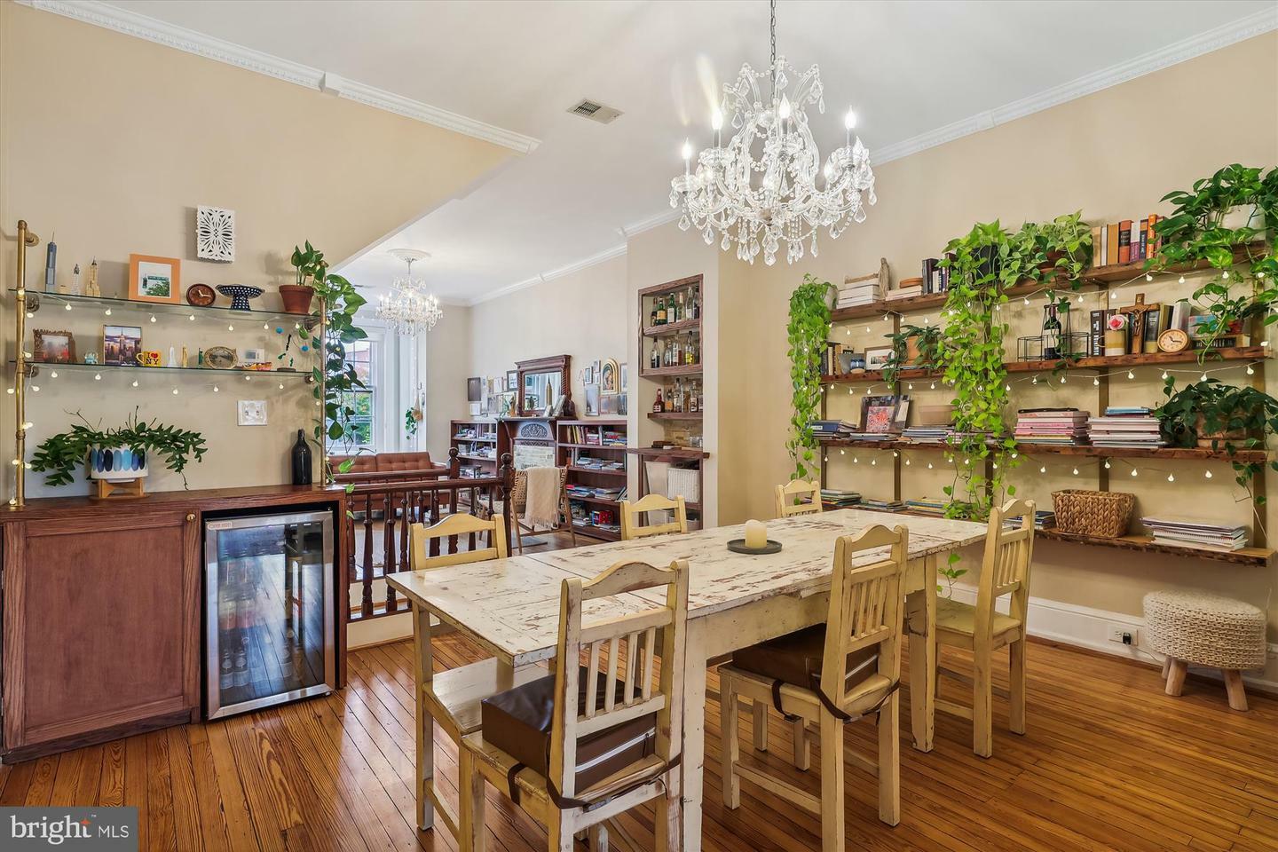 Property Photo:  409 6th Street SE  DC 20003 