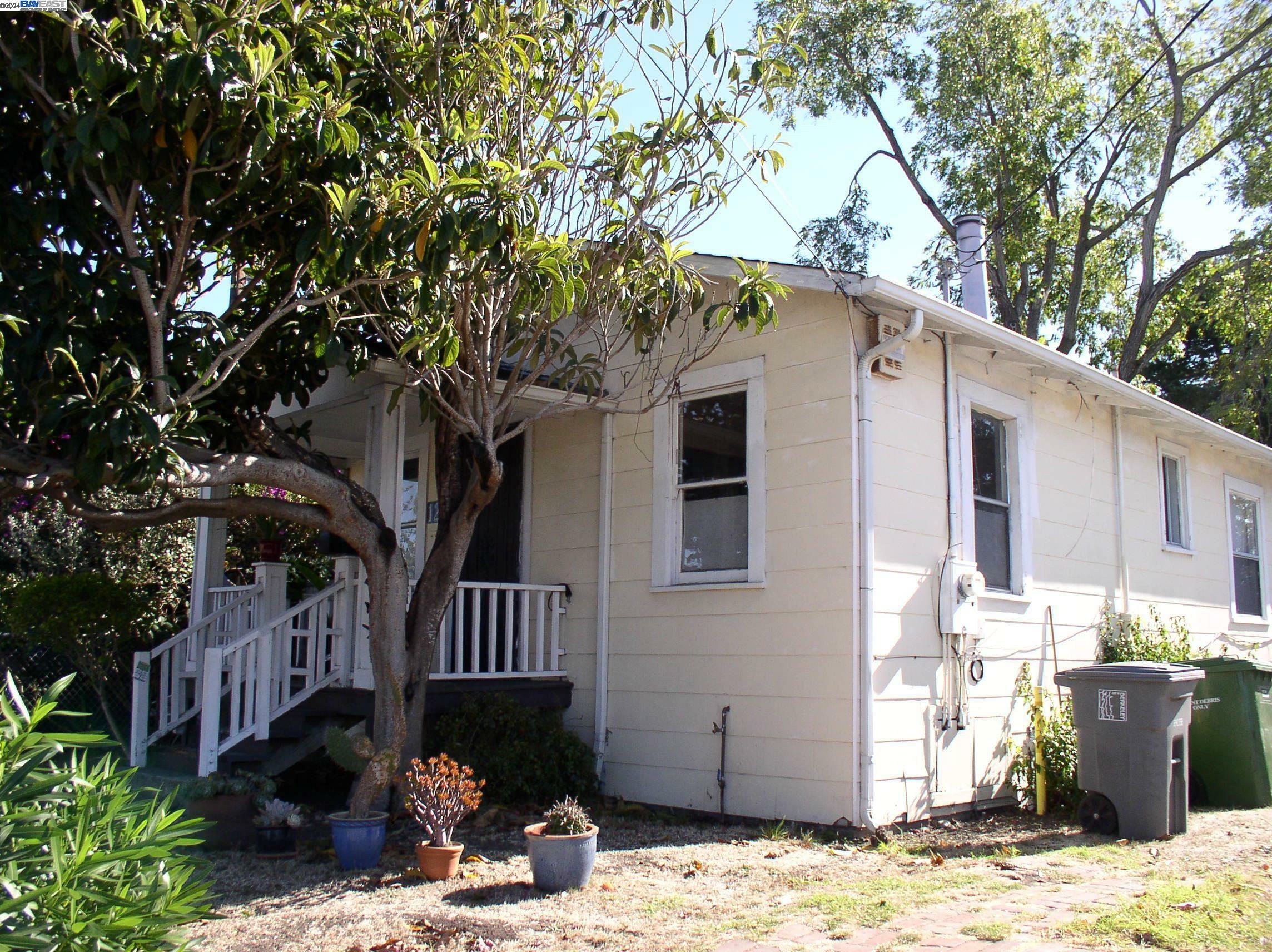 Property Photo:  1236 Dwight Way  CA 94702 