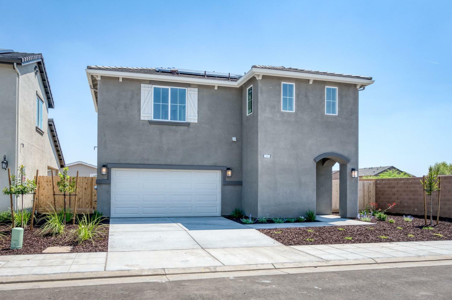 Property Photo:  131 N Purdue Avenue  CA 93727 