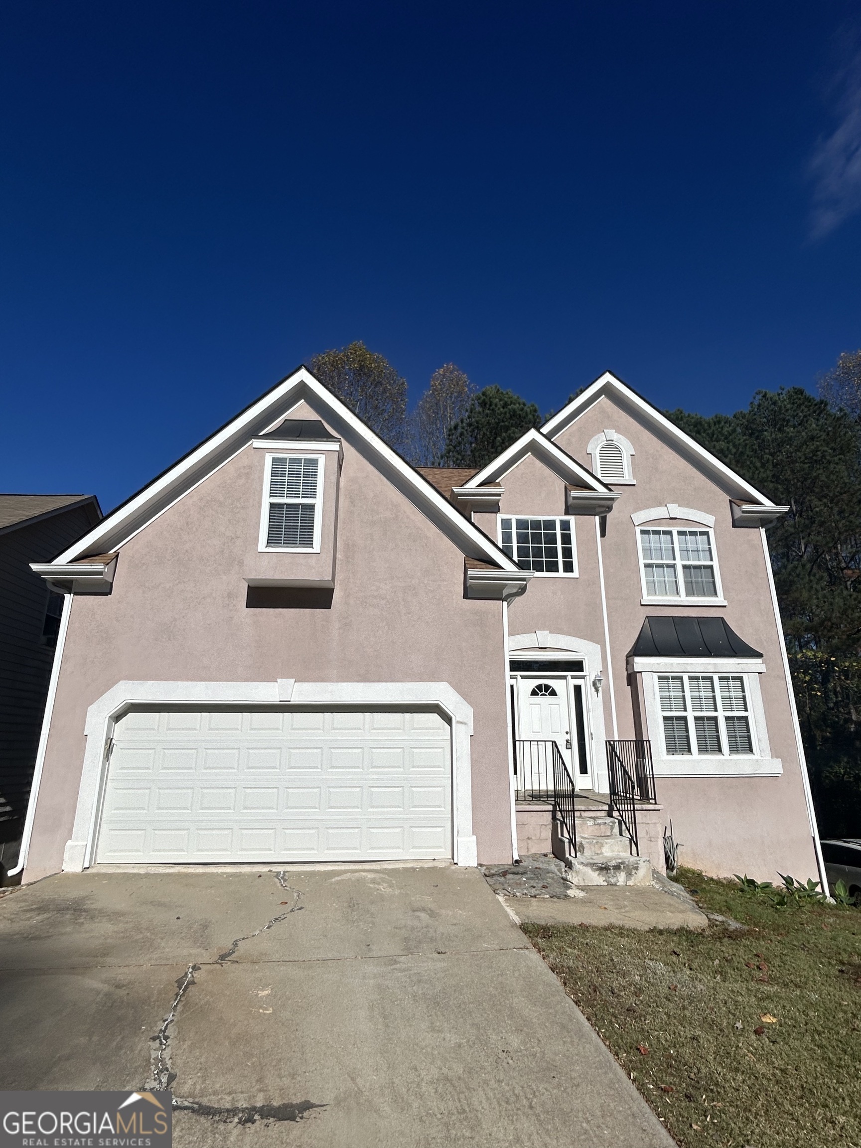 Property Photo:  914 Peel Castle Lane  GA 30106 