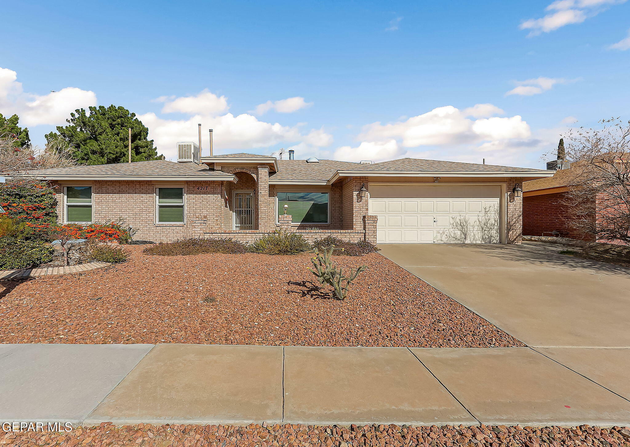 Property Photo: 4217 Loma Rosada Drive TX 79934