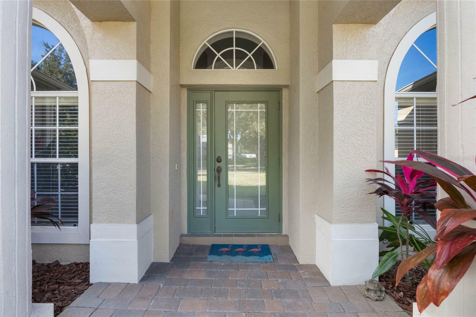 Property Photo:  142 Heatherbrooke Circle  FL 32765 