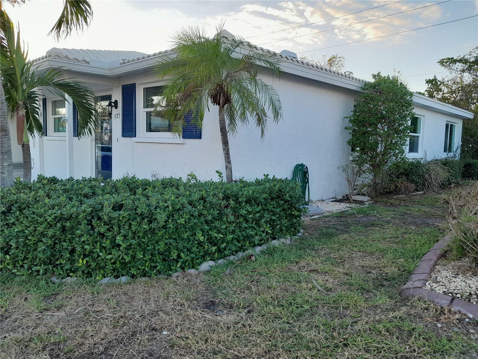 Property Photo:  573 Spanish Drive N  FL 34228 