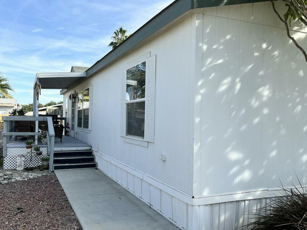 Property Photo:  51555 Monroe Street 101  CA 92201 