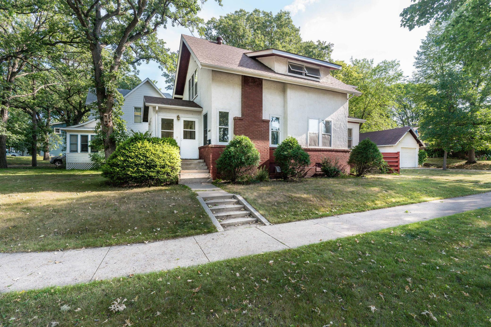 Property Photo:  408 E Lakeside Drive  MN 56537 