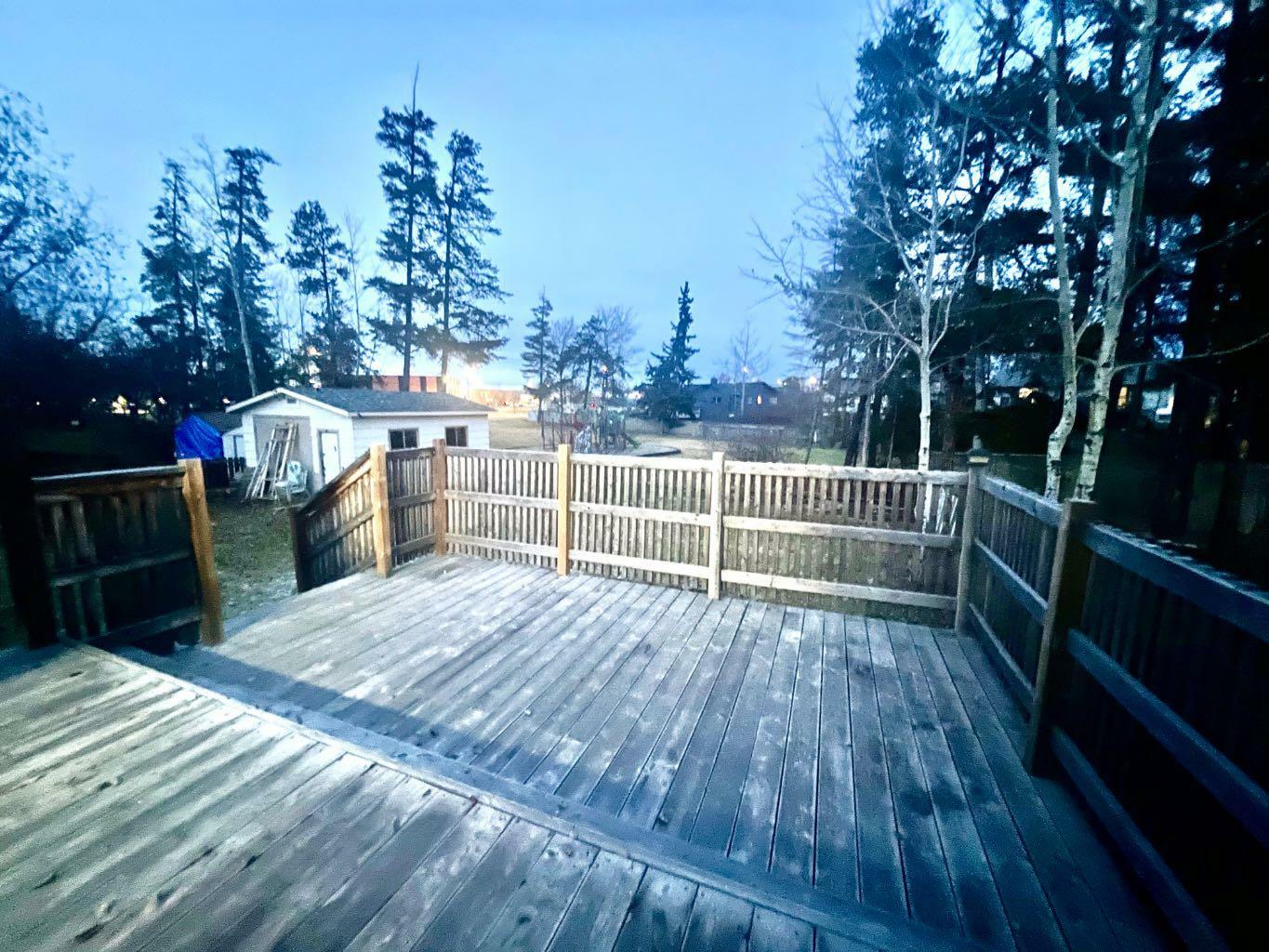 Property Photo: 36 Sandy Drive AB T7S 1G9