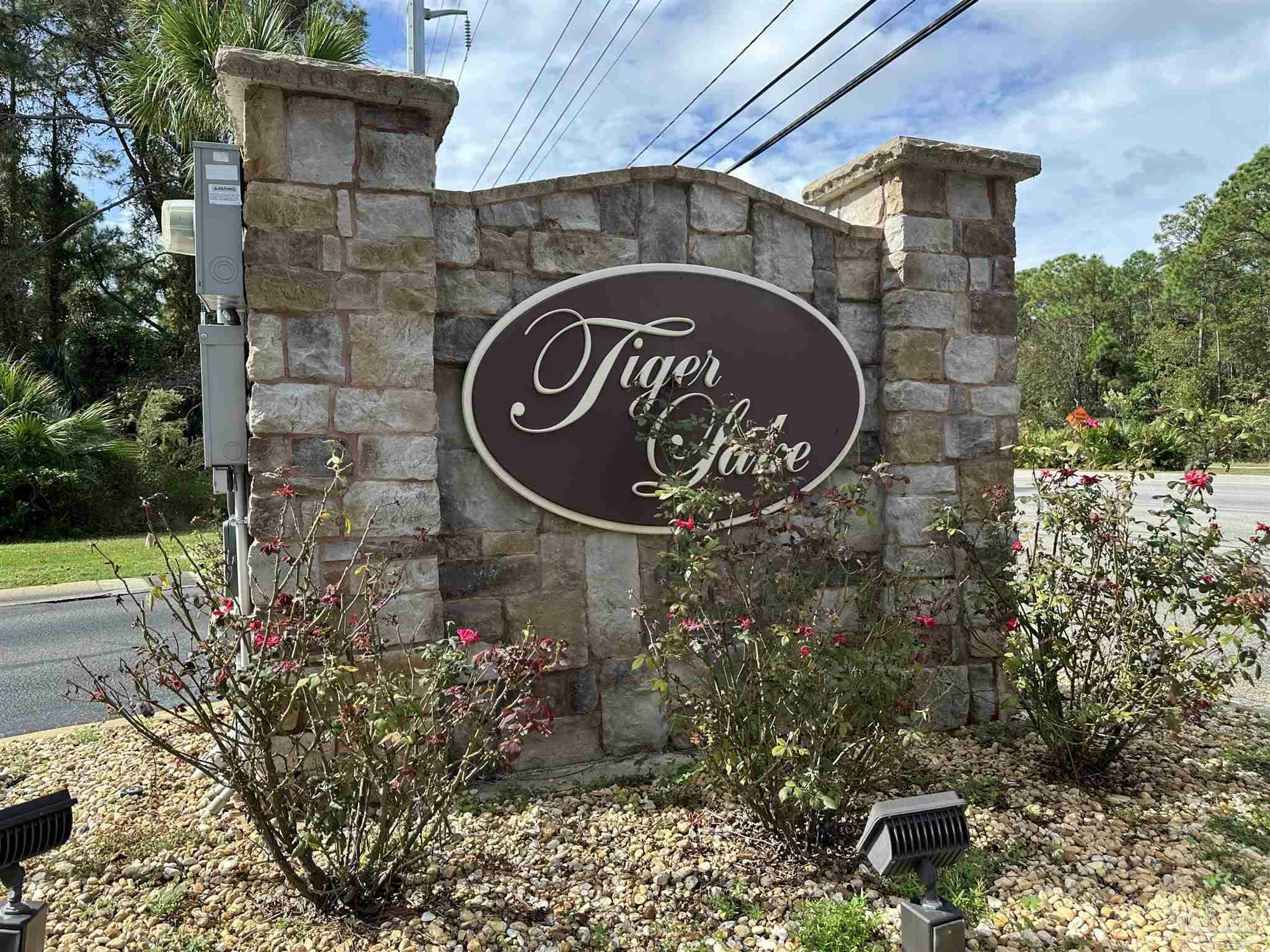 1411 Tiger Lake Dr  Gulf Breeze FL 32563 photo