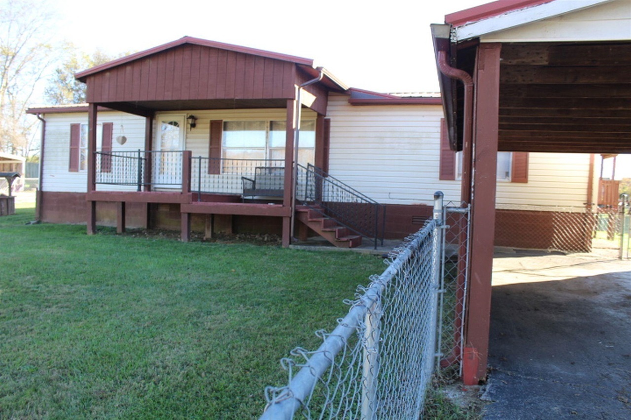 Property Photo:  380 Bennett Drive  KY 42749 