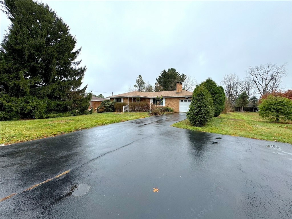 Property Photo:  1819 W Loucks Ext  PA 15683 