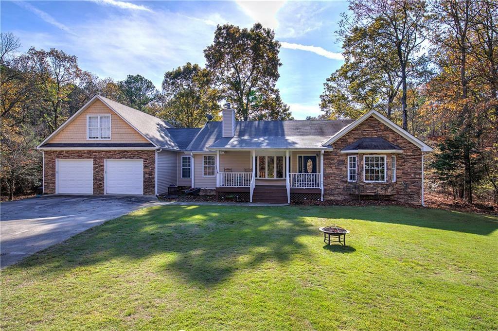 Property Photo:  29 Hickory Forest Lane NW  GA 30145 