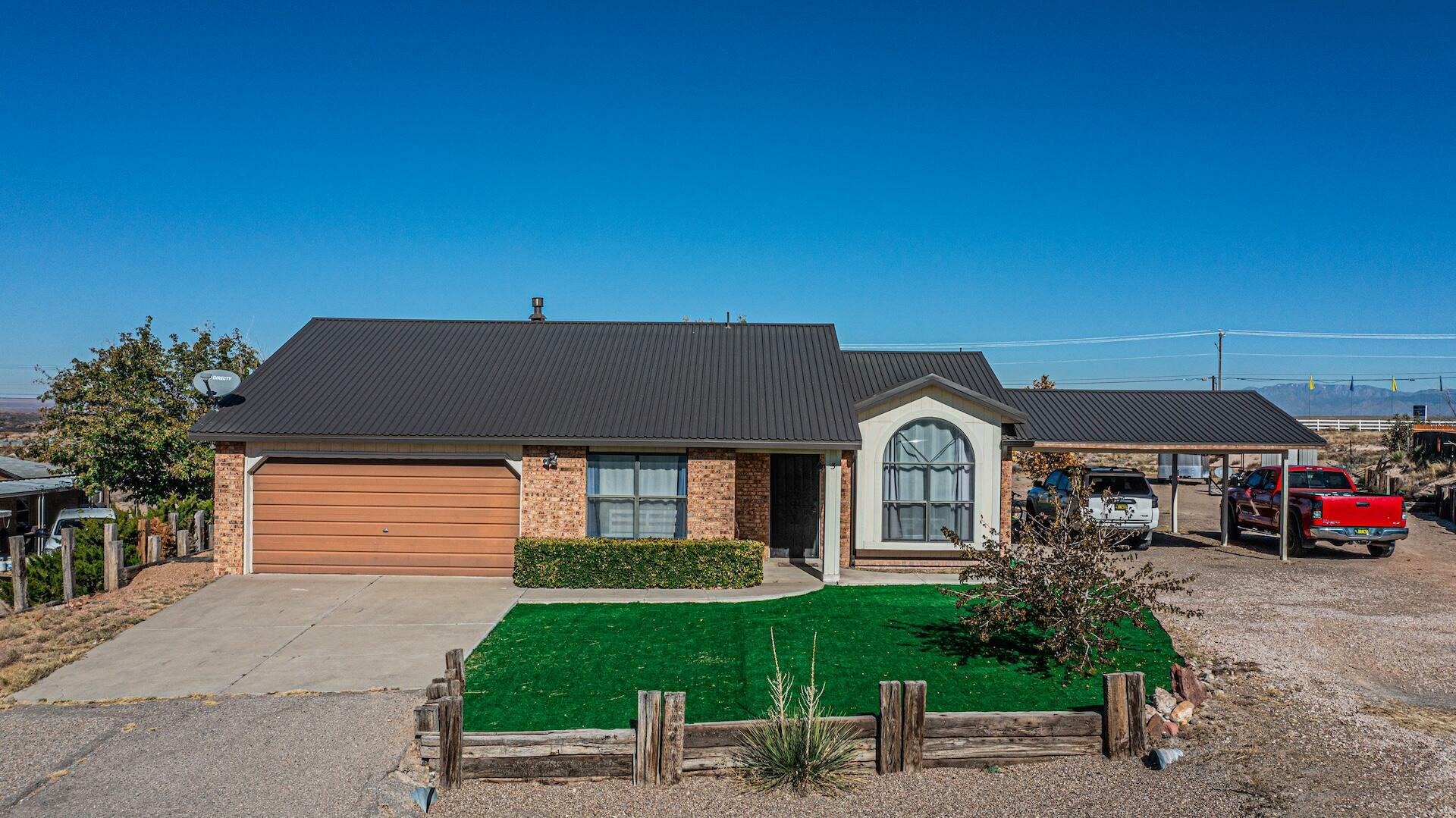 Property Photo:  3 Sparling Court  NM 87031 