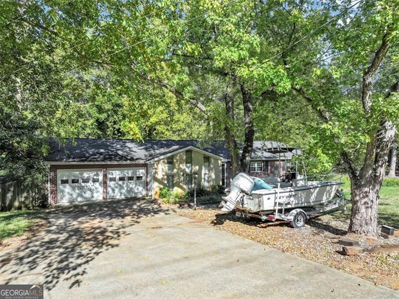 Property Photo:  3966 Ebenezer Road  GA 30066 