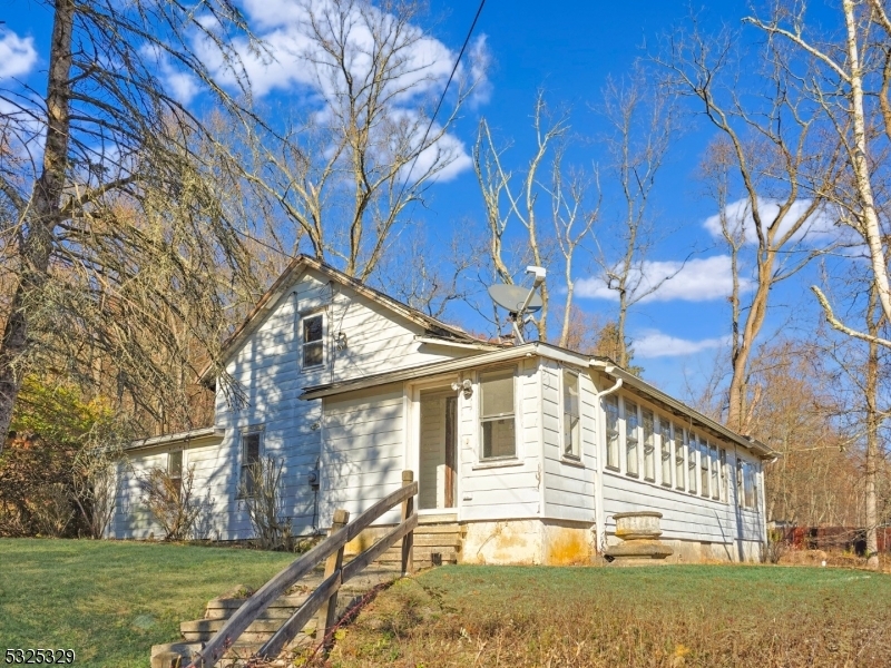 Property Photo:  68 Little Philadelphia Rd  NJ 07882 