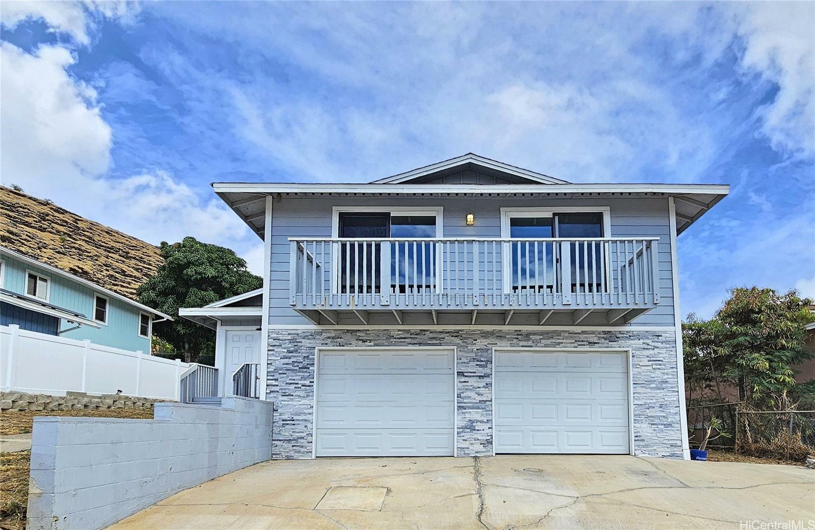 Property Photo:  86-894 Hale Ekahi Drive  HI 96792 