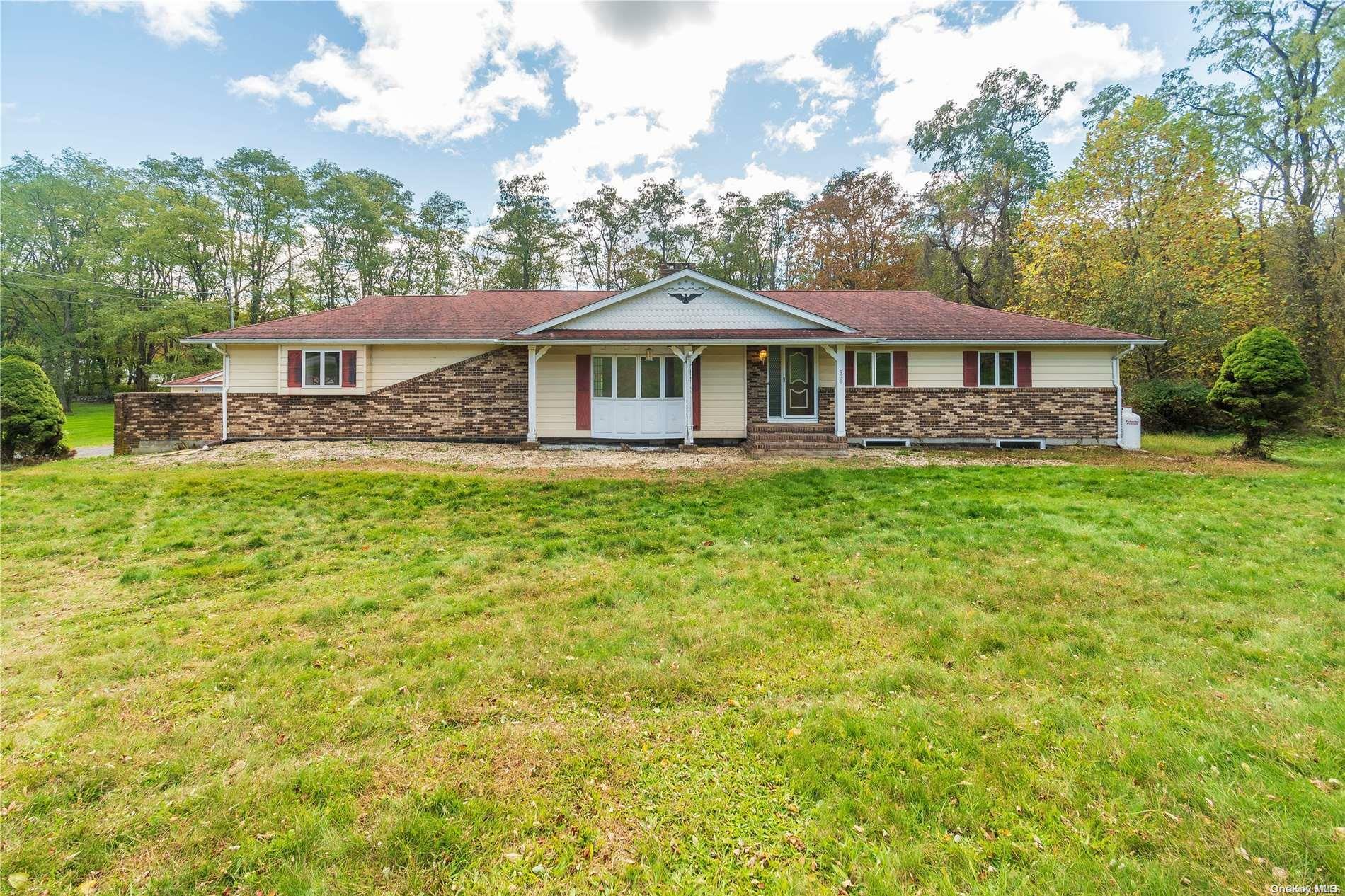 Property Photo:  978 Scotchtown Collabar Road  NY 10941 