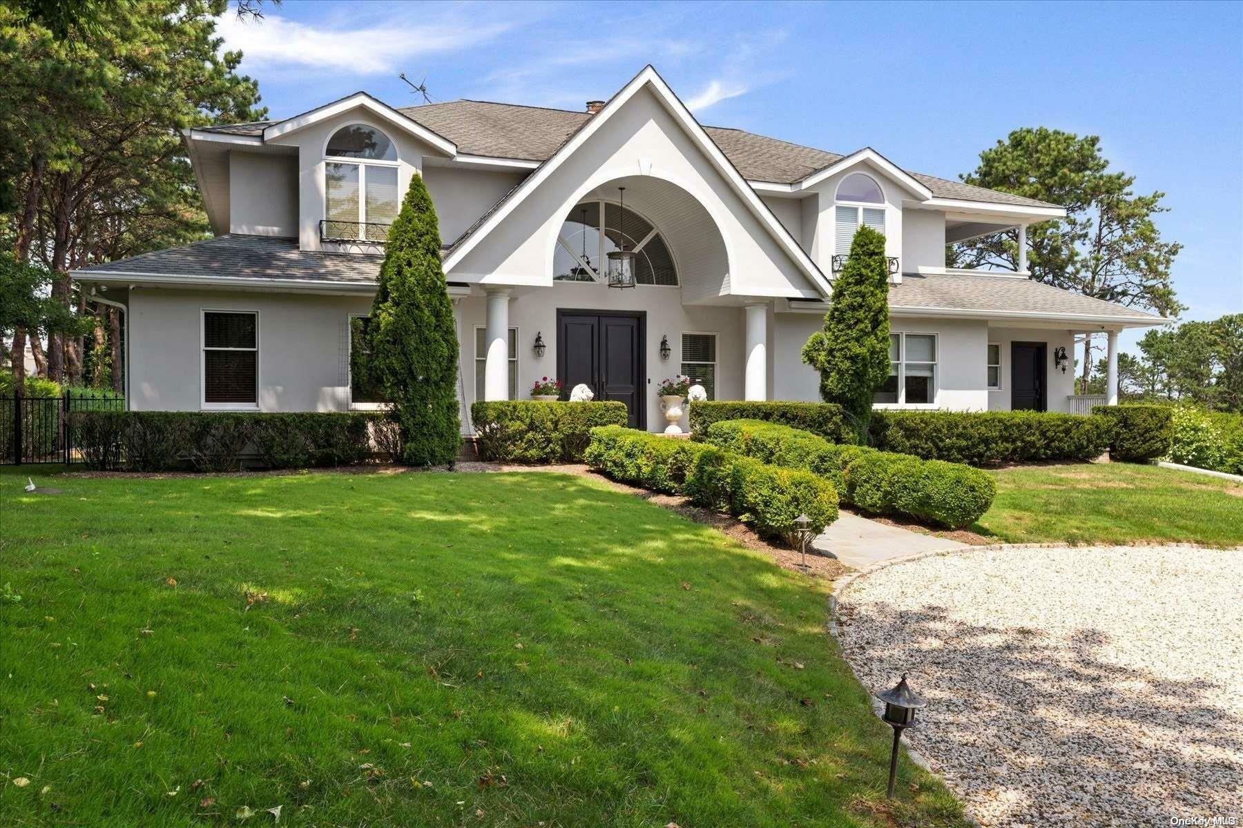 Property Photo: 31 Blackwatch Court NY 11968