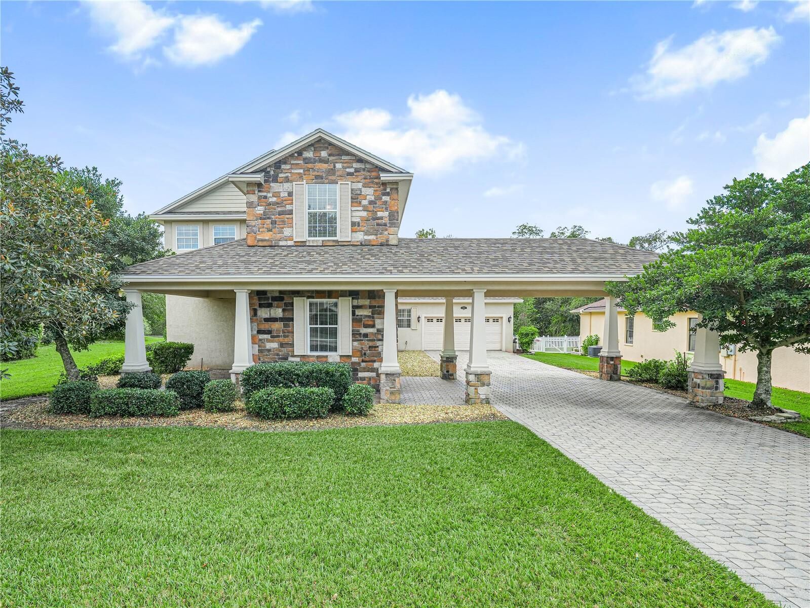 Property Photo: 4511 Micanope Crescent Drive FL 33811