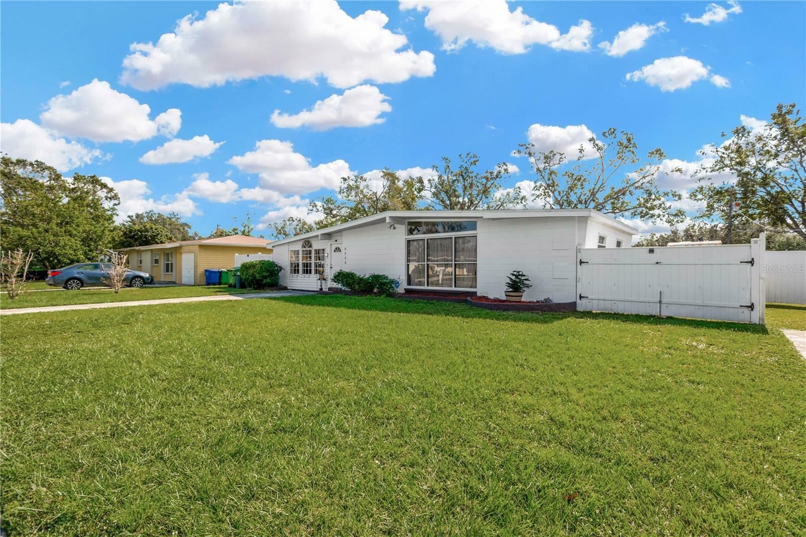 Property Photo:  4008 W Wyoming Avenue  FL 33616 