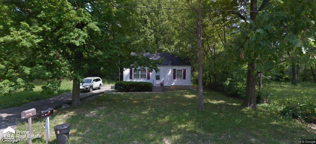 Property Photo:  1496 Cass Avenue  MI 48505 