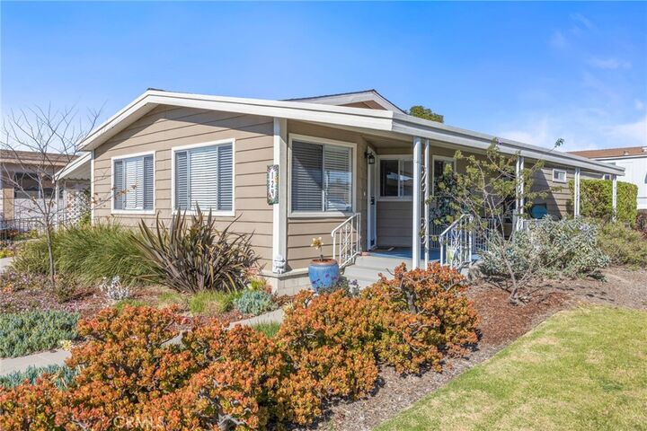 Property Photo: 124 Poinsettia Gardens Drive 124 CA 93004