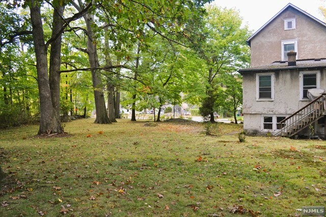 Property Photo:  139 Ramapo Valley Road  NJ 07430 