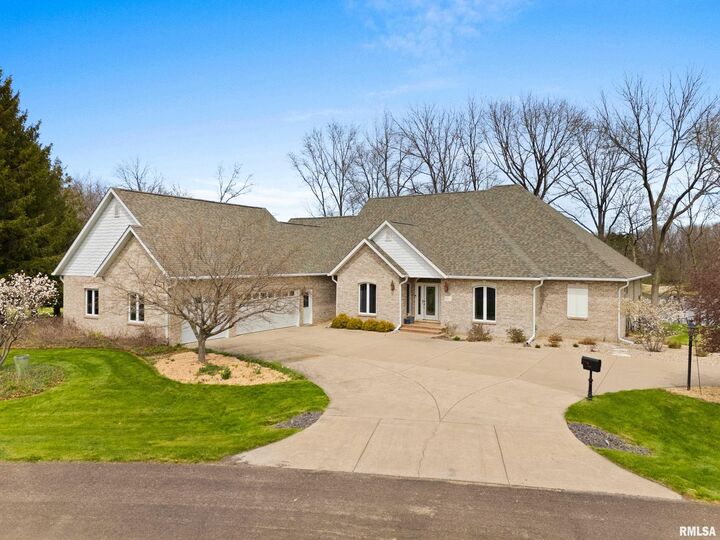 1828 Winged Foot Drive  Pekin IL 61554 photo