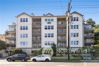 965 W Nickerson Street 24  Seattle WA 98119 photo