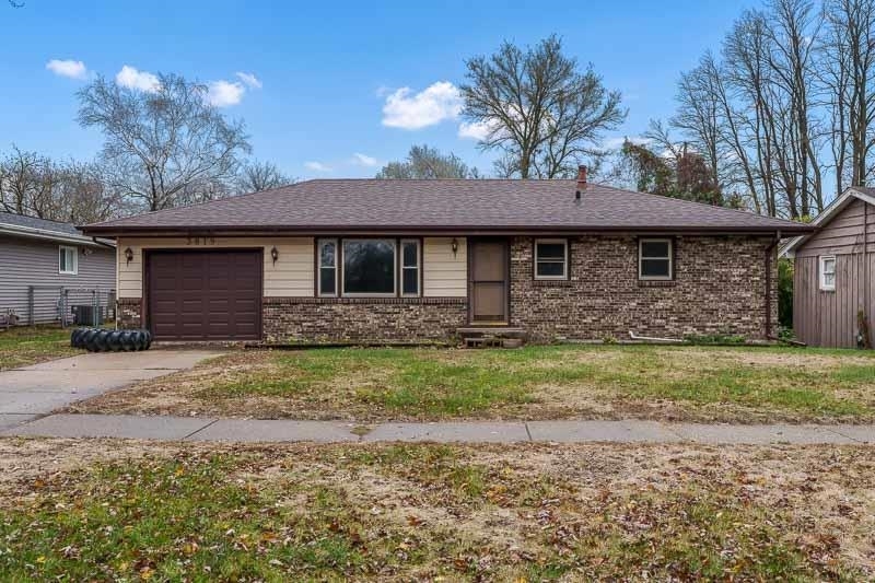 Property Photo:  3819 Plesant Valley Boulevard  IL 61114 