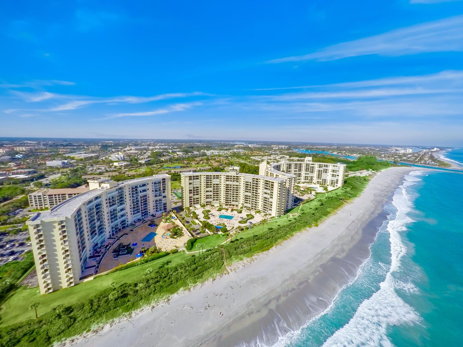 Property Photo: 100 Ocean Trail Way Way 910 FL 33477