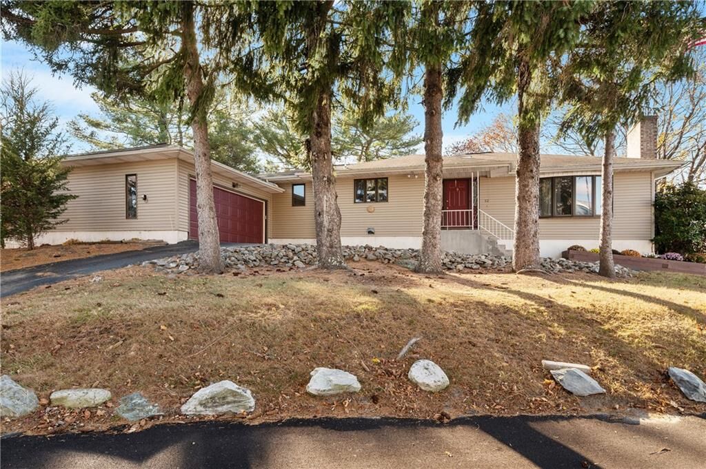 Property Photo:  12 Prospect Street  RI 02838 