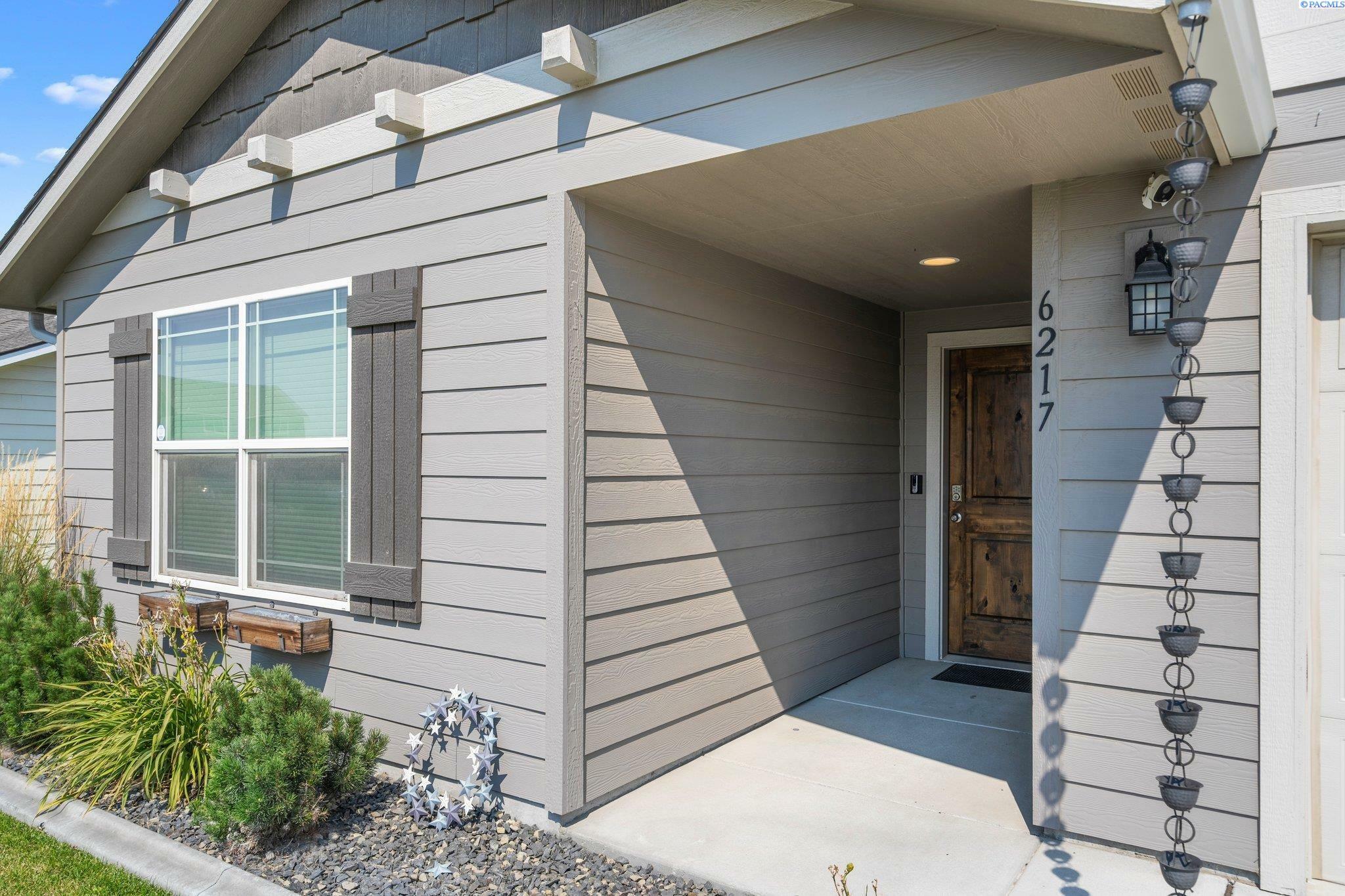 Property Photo:  6217 Sidon Lane  WA 99301 