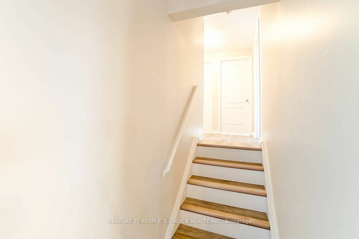 Property Photo:  48 Madison Ave  ON L9W 1S3 