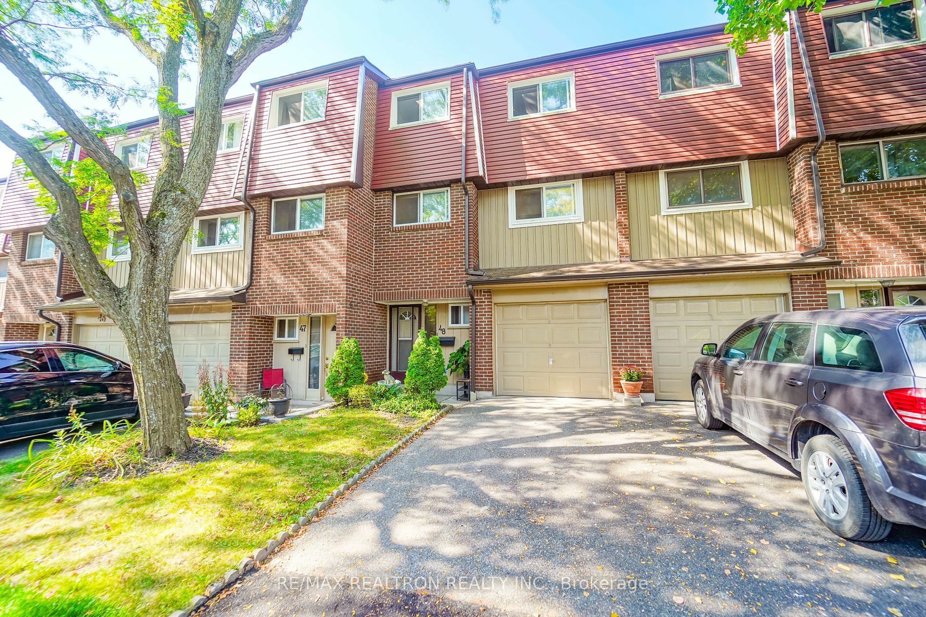 1310 Fieldlight Blvd 48  Pickering ON L1V 2Y8 photo