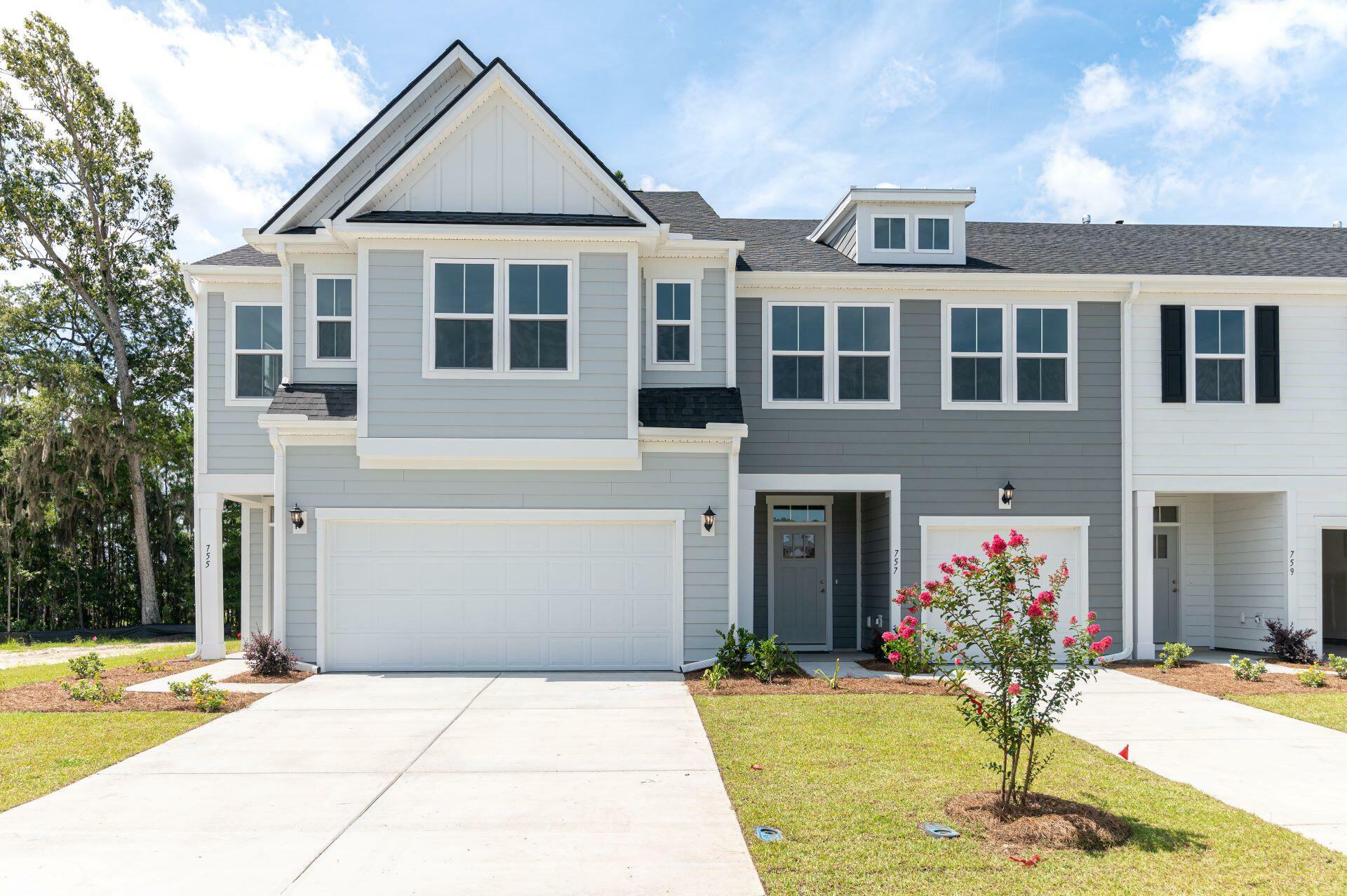 Property Photo: 565 Trotters Lane # 224 SC 29461