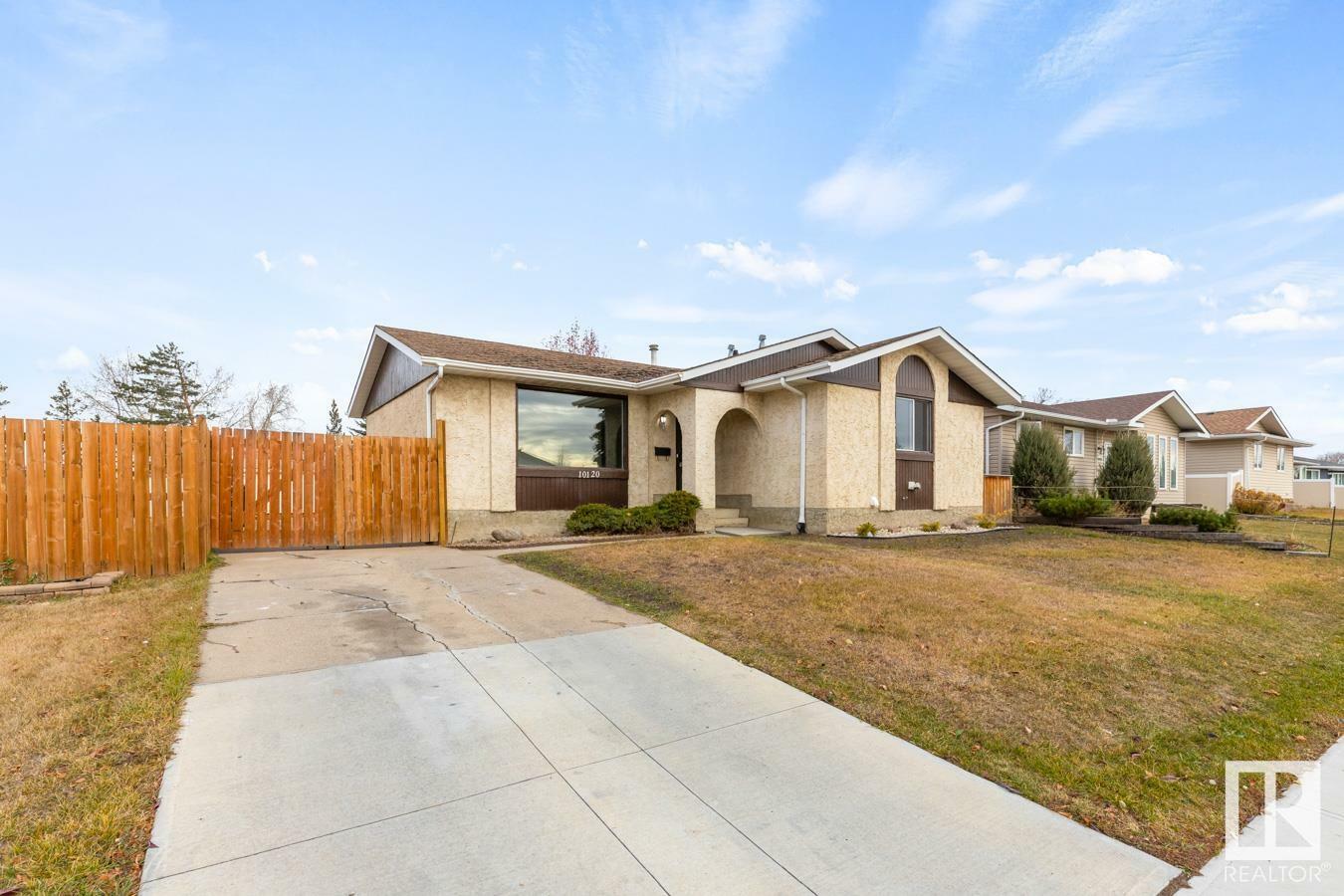 Property Photo:  10120 166 Avenue NW  AB T5X 2G5 