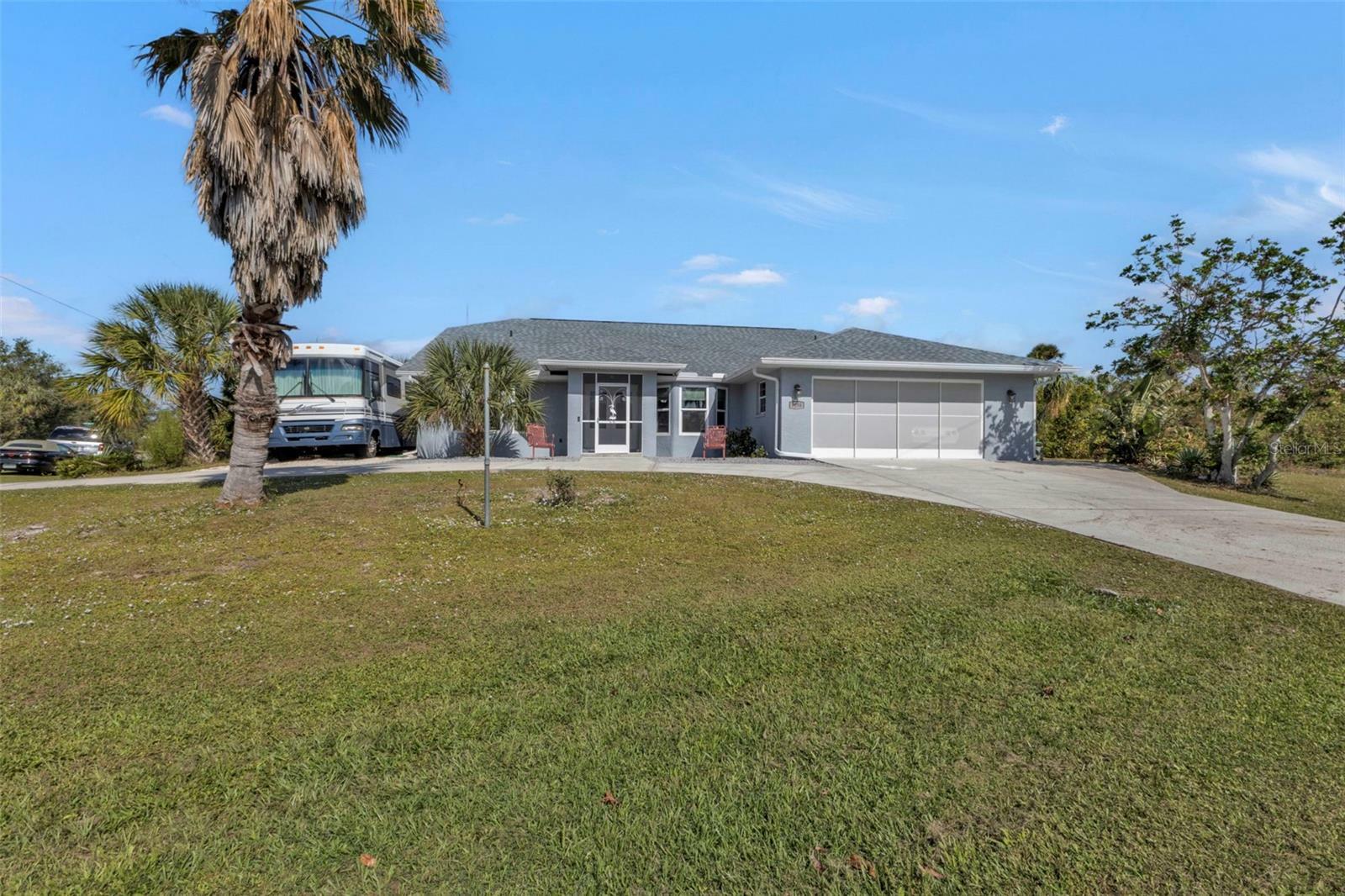 Property Photo:  5198 White Avenue  FL 33981 