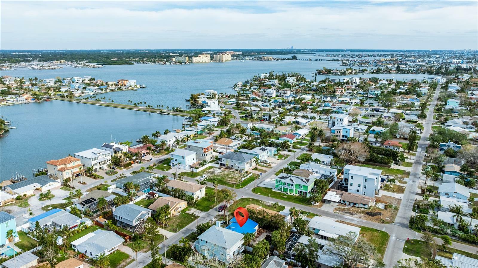 Property Photo: 16202 3rd St E FL 33708