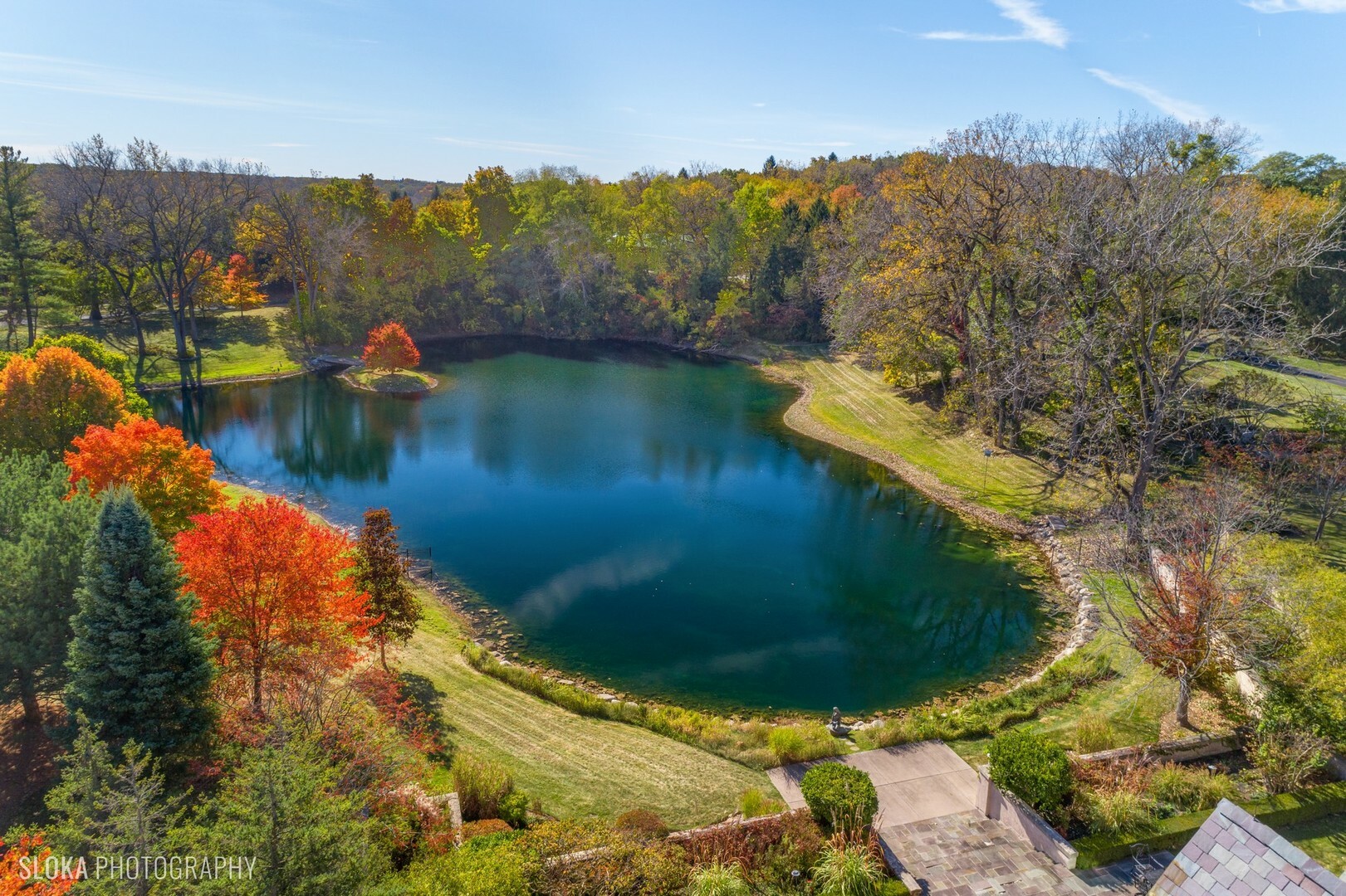 Property Photo: 7 Fox Hunt Road IL 60010