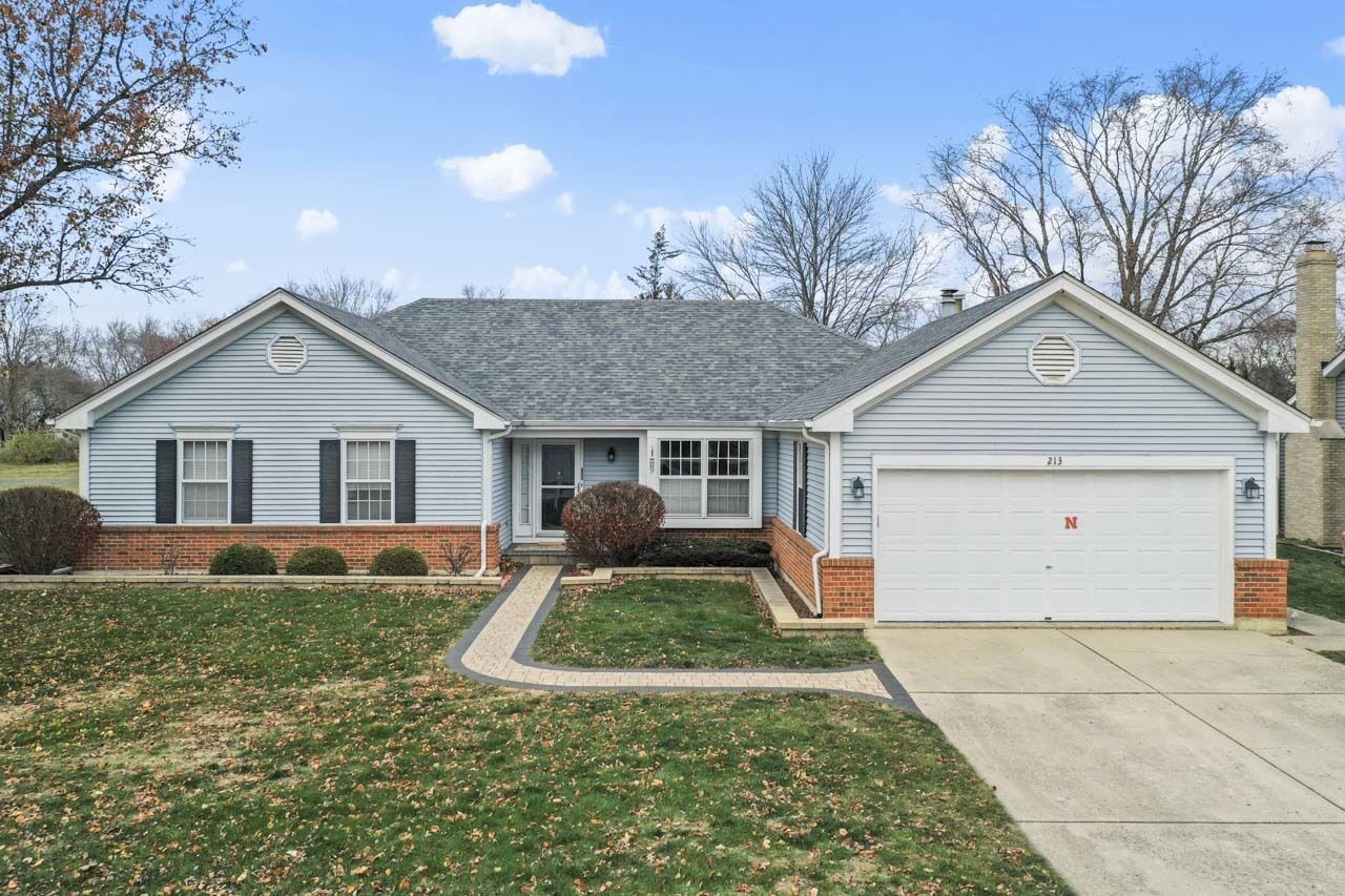 Property Photo:  213 Northampton Drive  IL 60543 