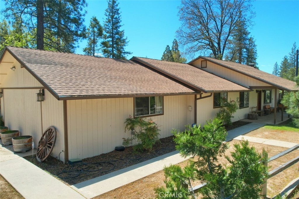 Property Photo:  50986 Road 632  CA 93644 