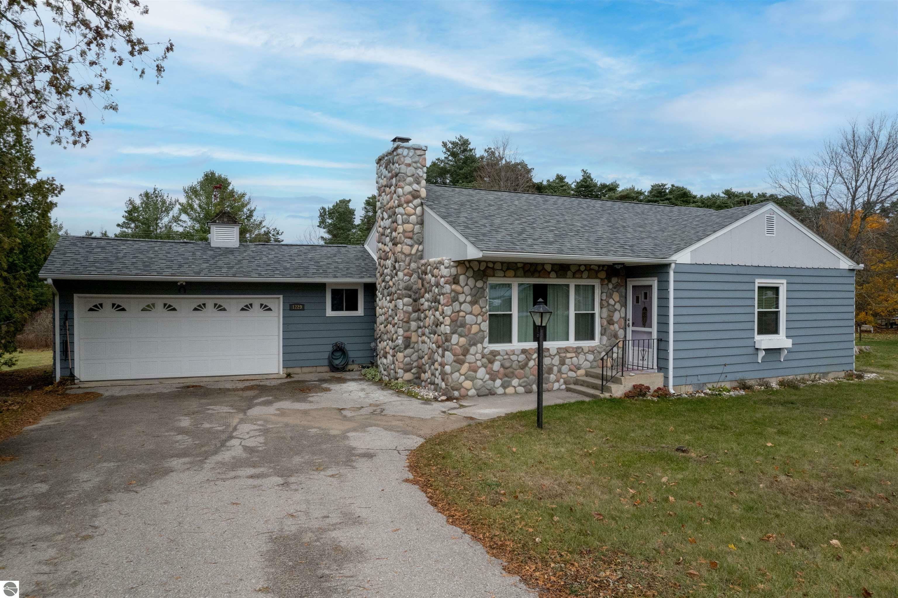 Property Photo:  1229 S West Bayshore Drive  MI 49682 