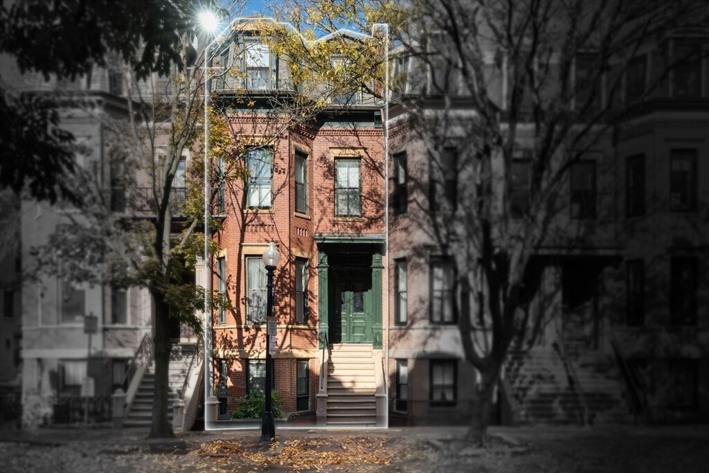Property Photo: 75 Chandler St MA 02116
