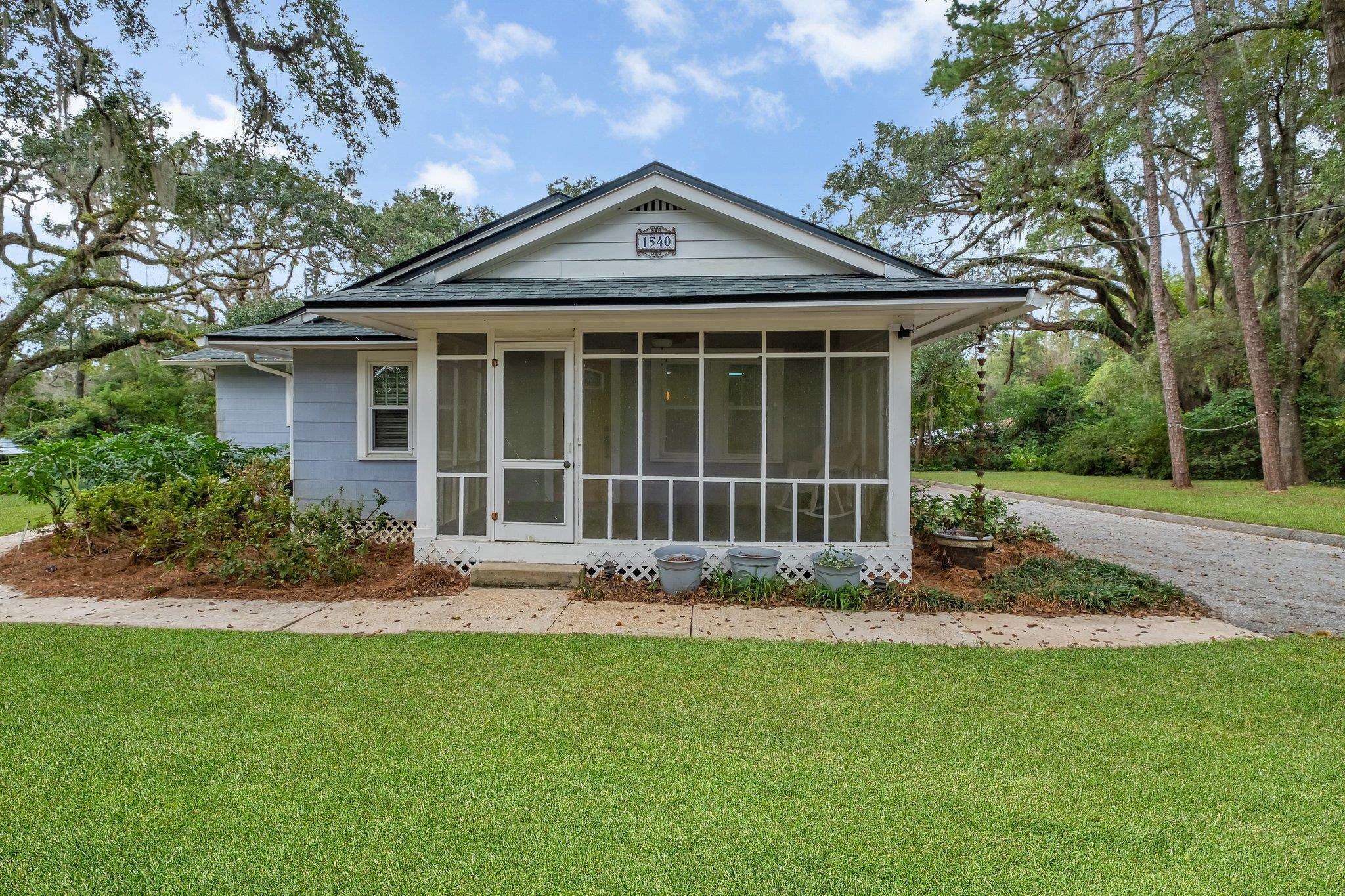 Property Photo:  1540 Live Oak  Dr.  FL 32301 