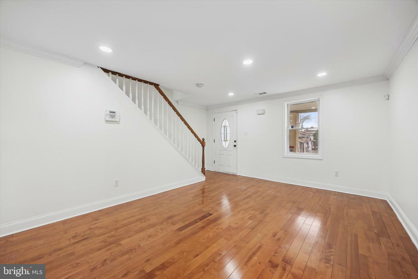 Property Photo:  20 Edgemont Avenue  PA 19018 